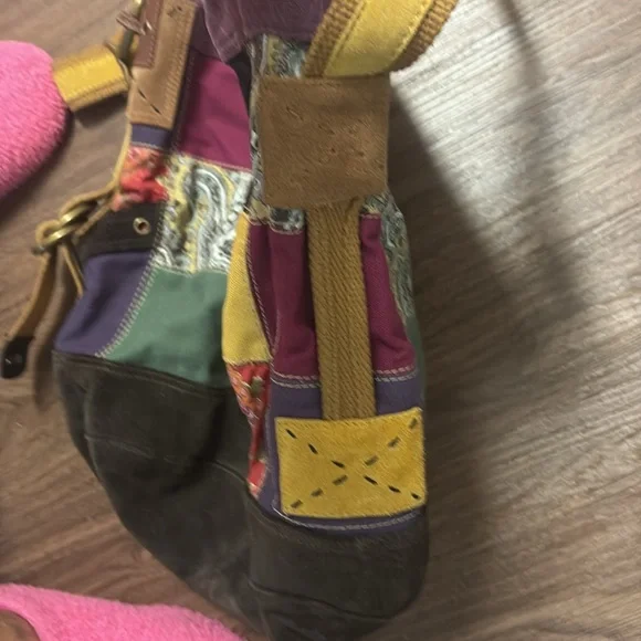 Lucky brand  NWOT suede, leather  and fabric Patchwork Shoulder Bag - Multicolor - Picture 4 of 9